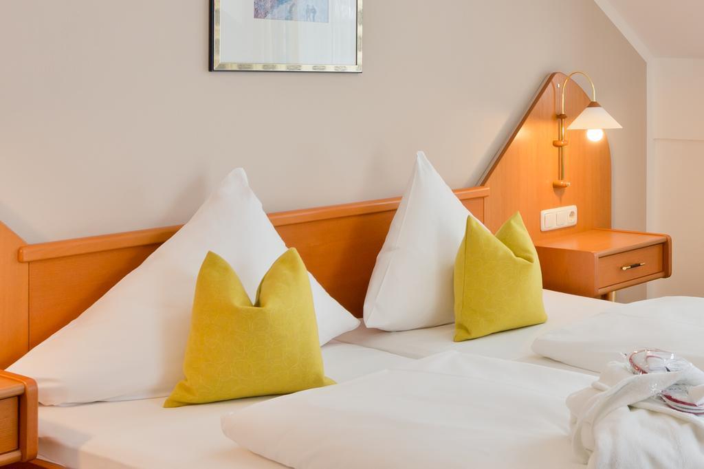 Hotel Zum Mohren Reutte Dış mekan fotoğraf